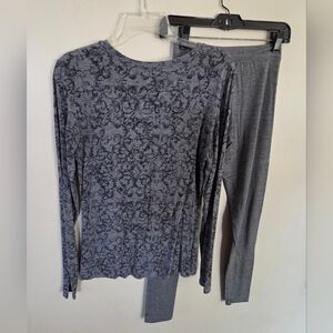 Cuddle Duds Long Sleeve Tee and Leggings